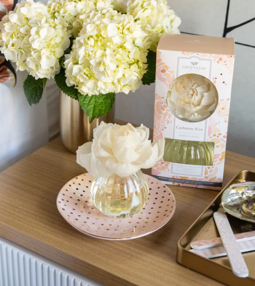 Cashmere Kiss Flower Diffuser