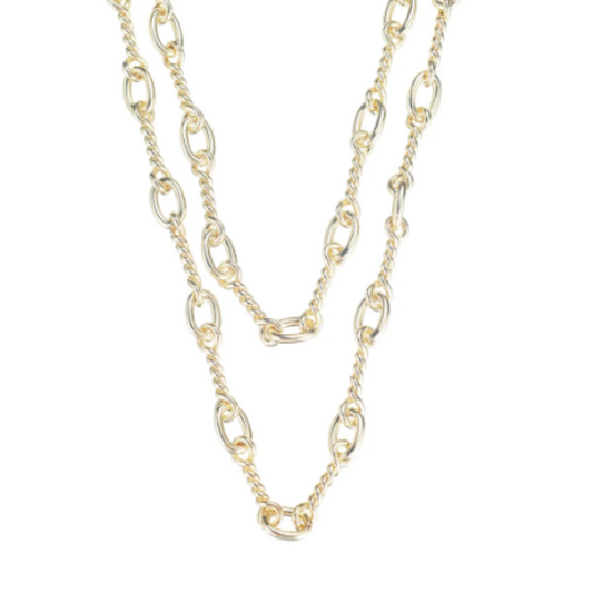 She's Spicy Chain Link Necklace in Gold