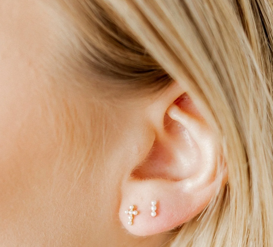 Janie Pearl Stud Earrings